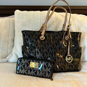 Michael Kors Purse and Wallet Combo